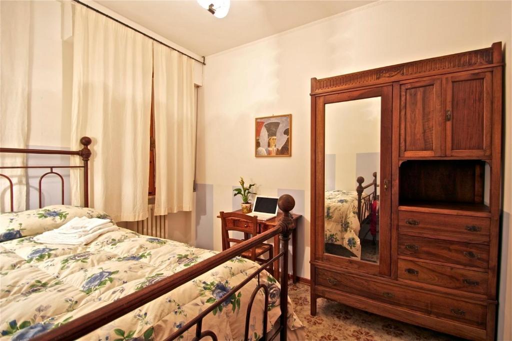 Affittacamere La Casa Di Elide Arezzo Oda fotoğraf